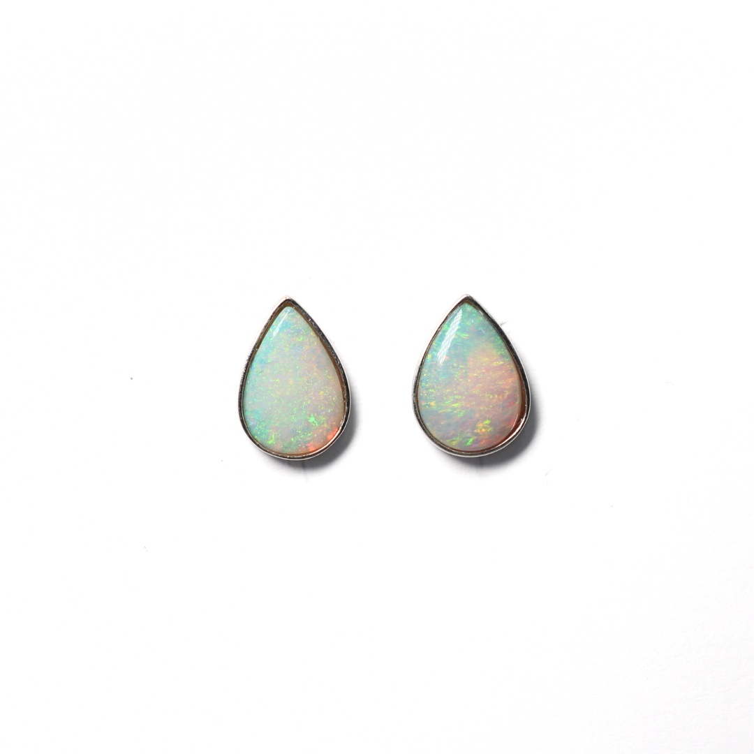 18K White Gold Crystal Opal Earrings 1.65CT