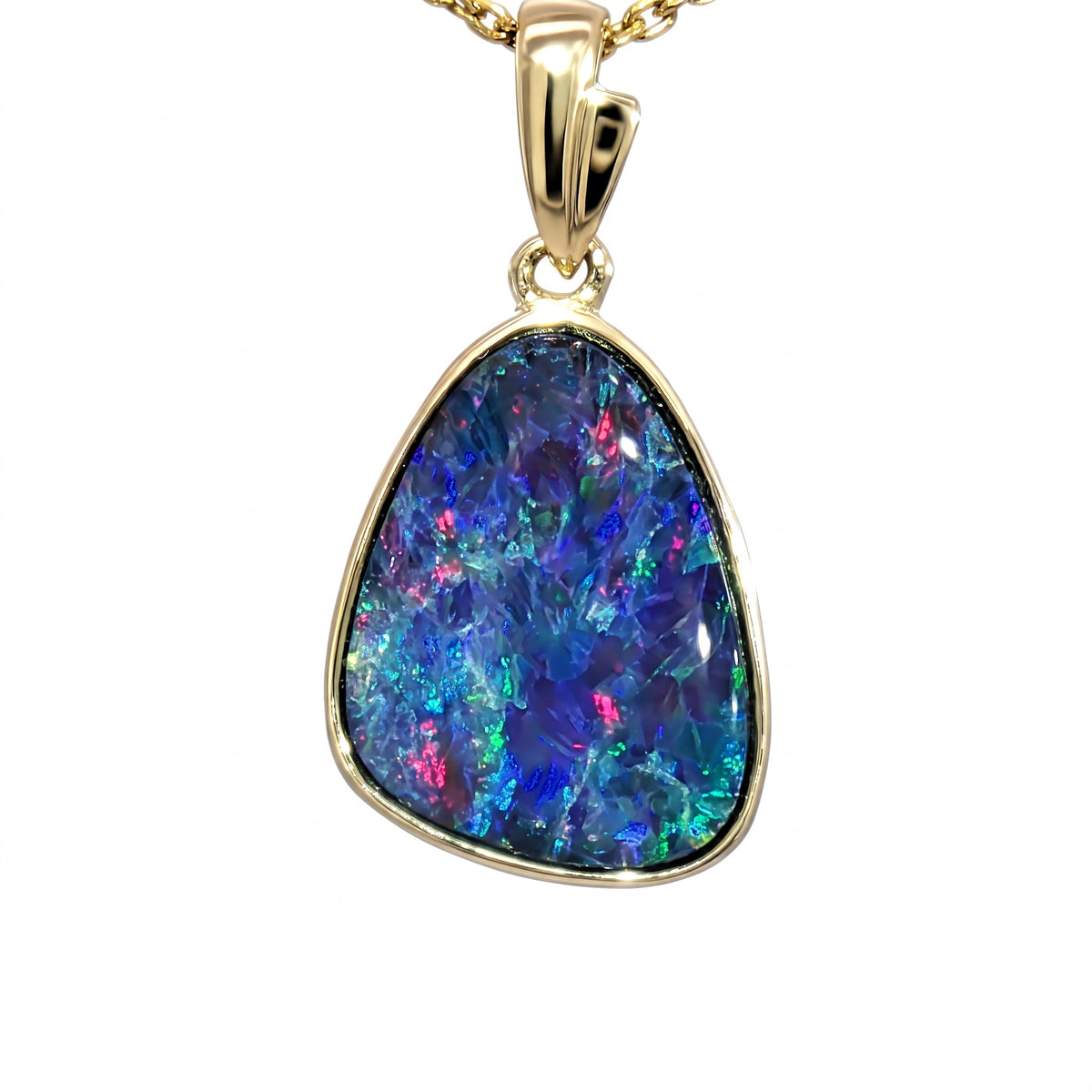 10K Yellow Gold Doublet Opal Pendant 2.95CT