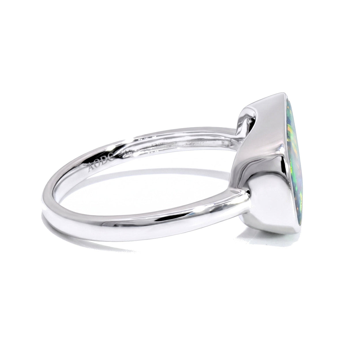 10K White Gold East-West Doublet Opal Ring 3.30CT