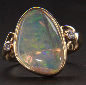 14 Karat Yellow Gold Crystal Opal Ring 020738