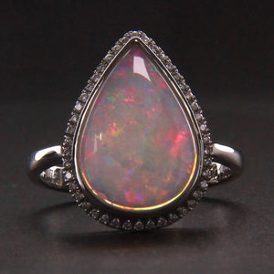 18K White Gold Crystal Opal Ring 021243