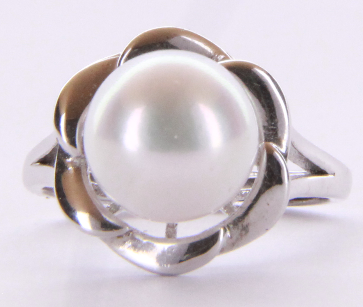 White Mabe Pearl Ring - S 2431 A WM - UC Silver & Gold Bali