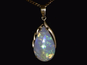 Crystal Opal Pendant 180130