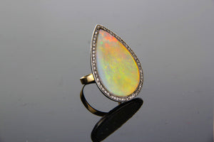 Natural Crystal Opal & Diamond Ring - 16.5ct